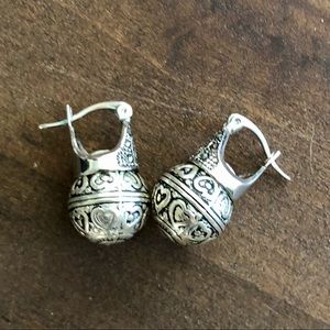Sterling Silver EARRINGS / Artisan-crafted